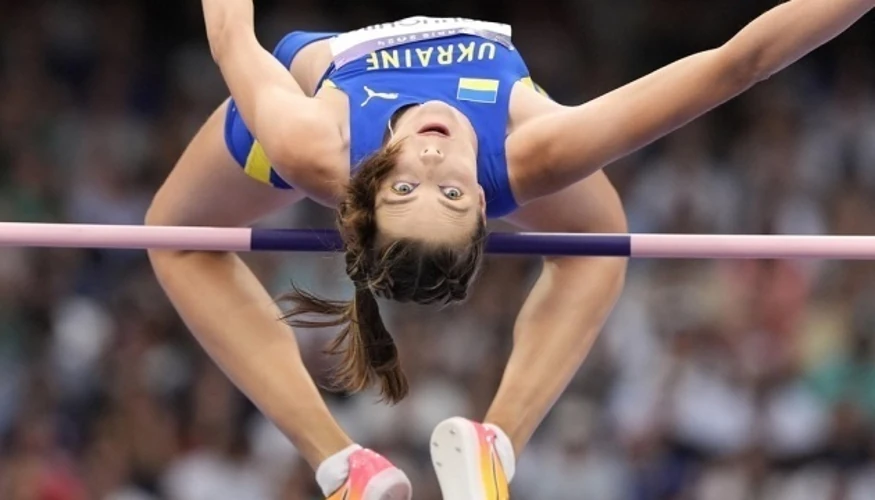 Ярослава Магучіх стала першою в історії абсолютною чемпіонкою світу зі стрибків у висоту